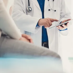 Herpès génital traitement.