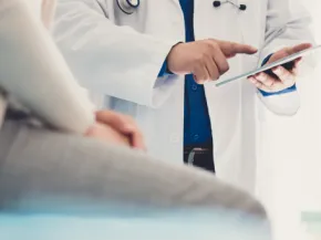 Herpès génital traitement.